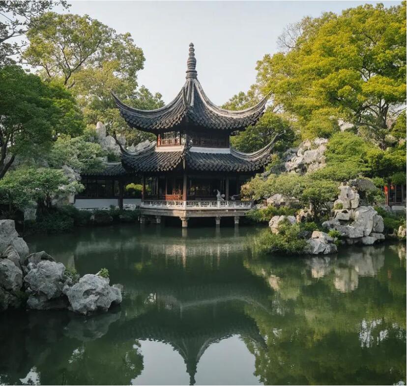 成都夜山餐饮有限公司